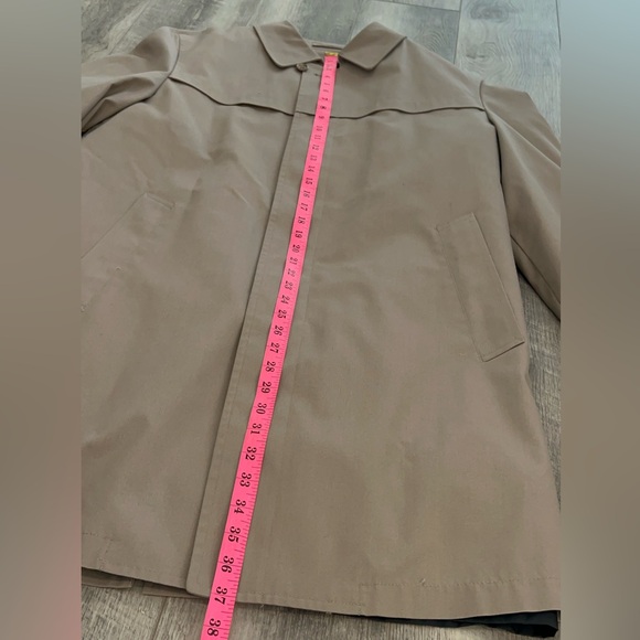 London Fog Main Coat Rain Jacket. - Picture 13 of 14